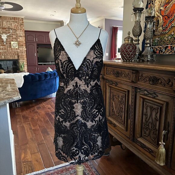 Free People Night Shimmers Lace Sequins Mini Dress NWT Sz 12 - Picture 1 of 10
